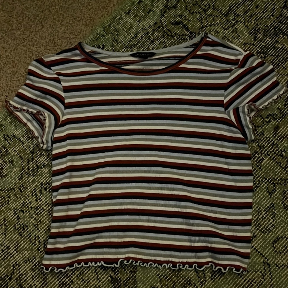 American Eagle crop top